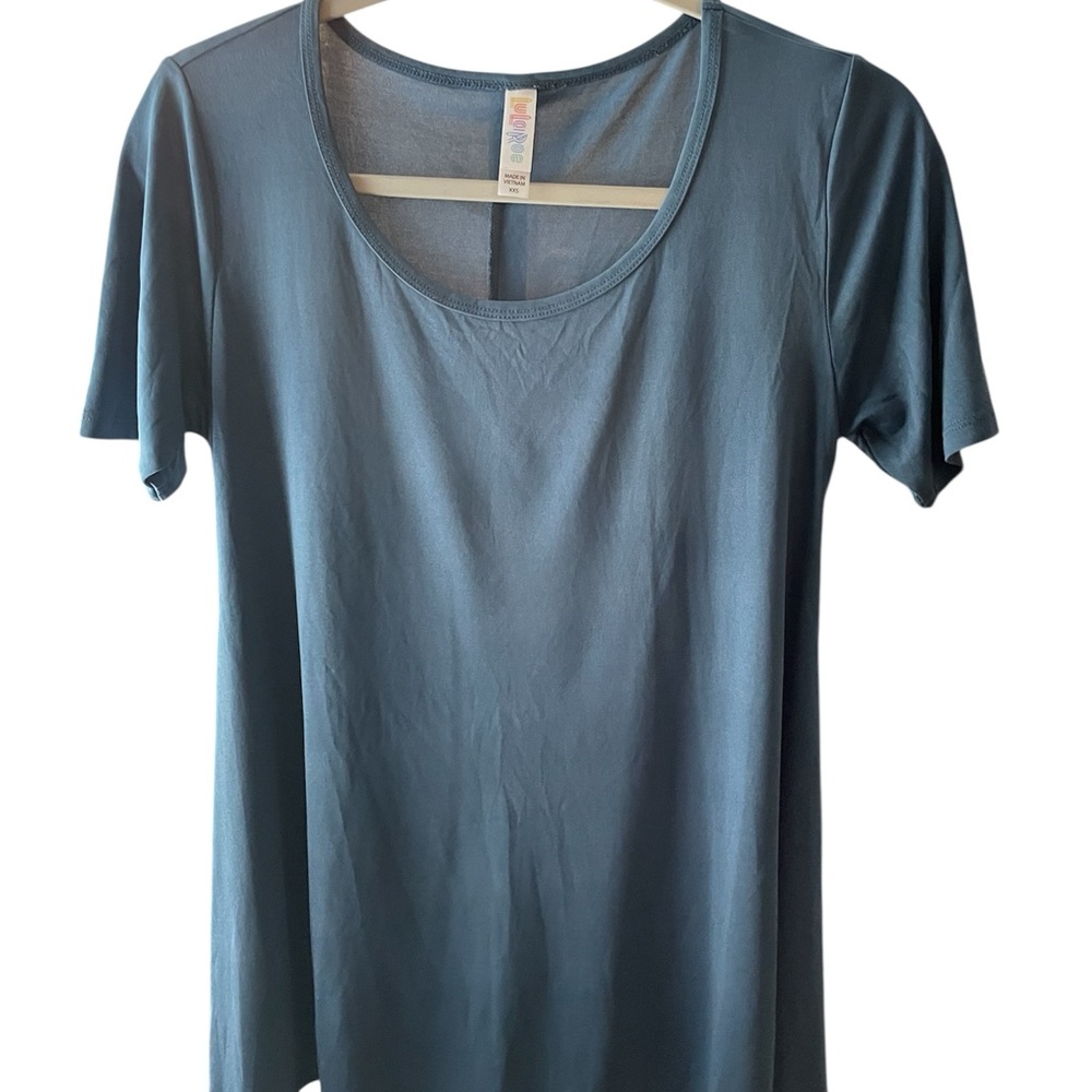 LuLaRoe Teal Short Sleeve Top